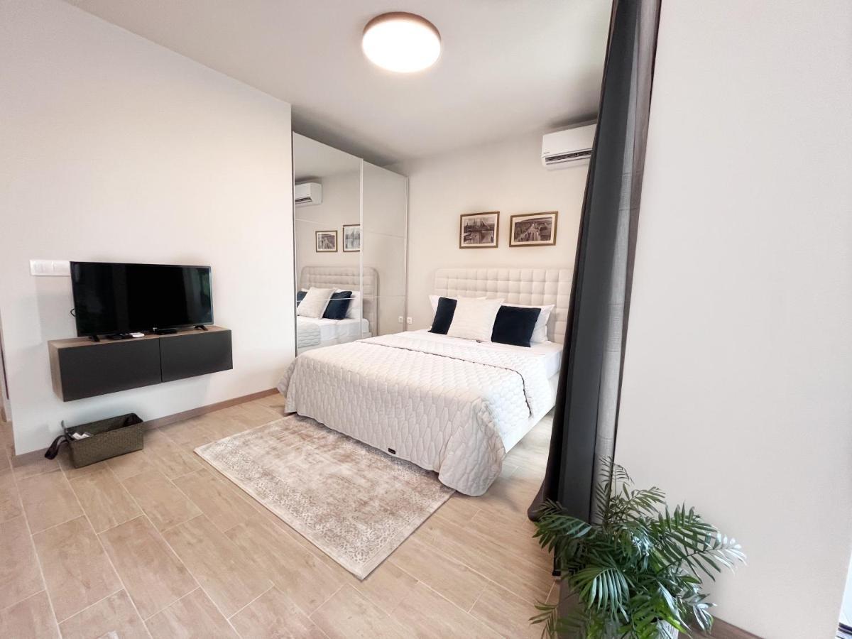 Azur Alegria Studio - Free Parking & Pool Saints Constantine and Helena Exterior foto