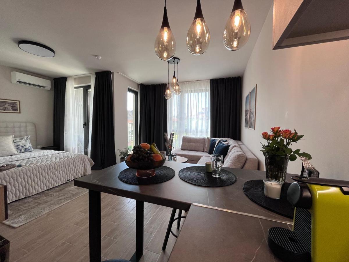 Azur Alegria Studio - Free Parking & Pool Saints Constantine and Helena Exterior foto